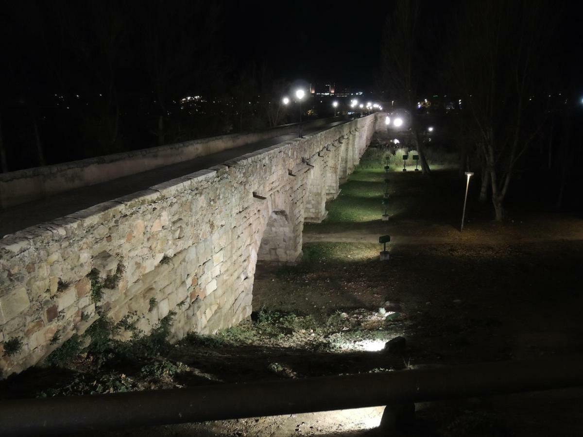 Apartamento Ribera Del Puente ซาลามังกา ภายนอก รูปภาพ