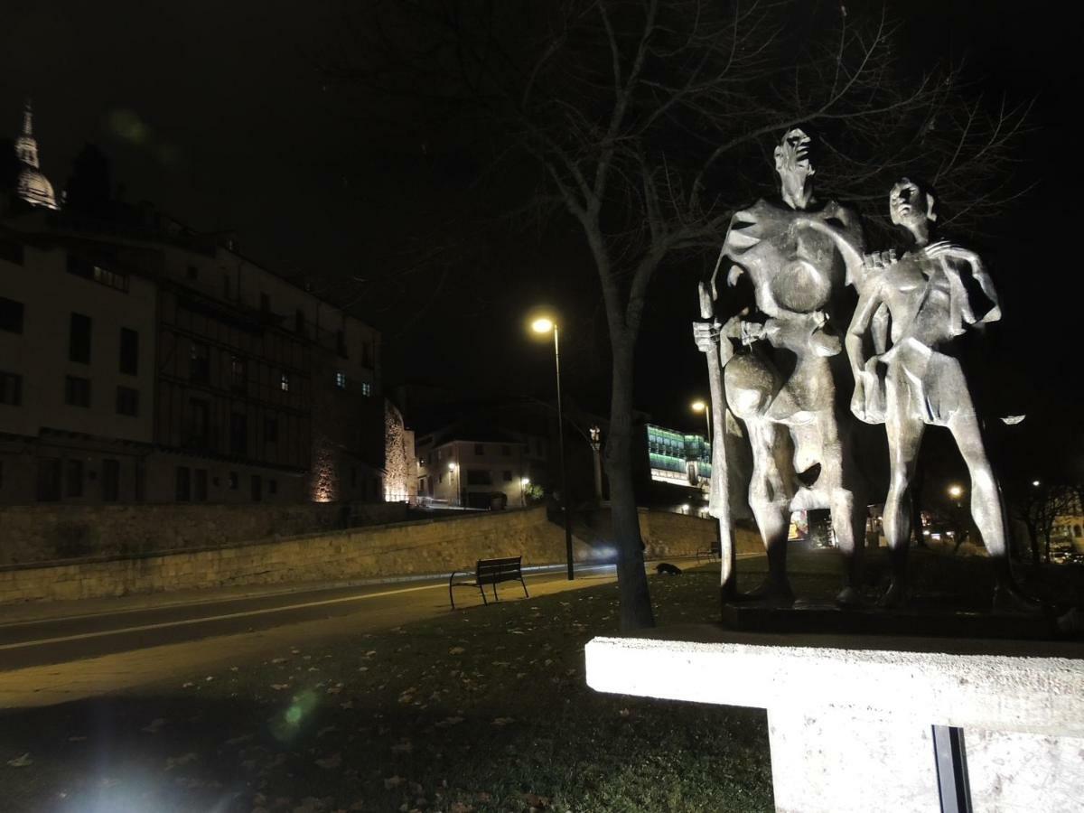 Apartamento Ribera Del Puente ซาลามังกา ภายนอก รูปภาพ