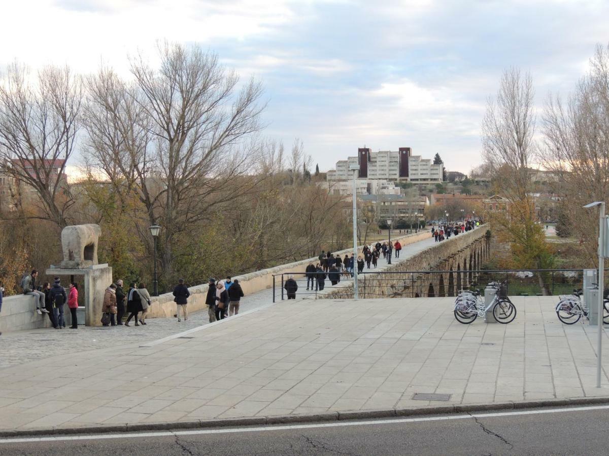 Apartamento Ribera Del Puente ซาลามังกา ภายนอก รูปภาพ