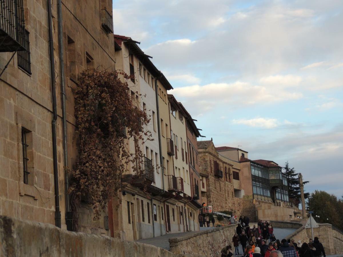Apartamento Ribera Del Puente ซาลามังกา ภายนอก รูปภาพ